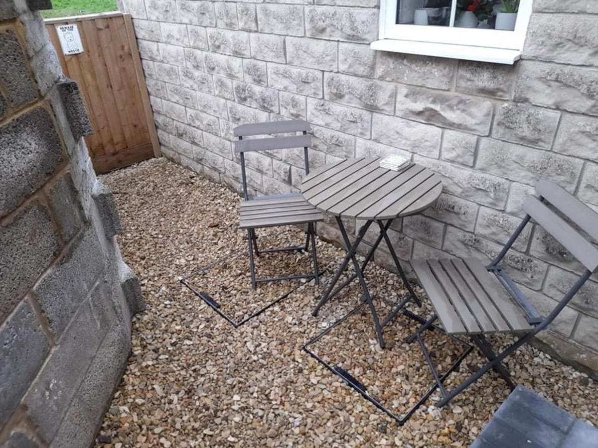 Outstanding Modern 1-Bed House In Chippenham Chippenham (Wiltshire) Ngoại thất bức ảnh